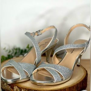 Touch Of Nina Silver Refine G